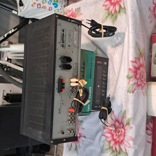 Sansui Stereo Integrated Amplifier A-1000 used, good condition