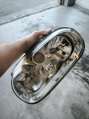 Φανάρι Golf 4 αριστερό μεταχειρισμένο