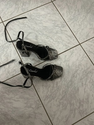 Luigi sandals like new, size 37, black and grey