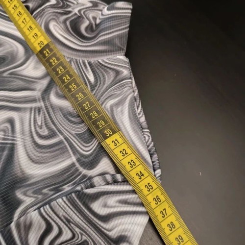 Bershka Abstract Print Crop Top like new, gray and white, size L