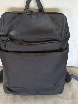 Porsche Design Roadster 4.0 backpack like new, black