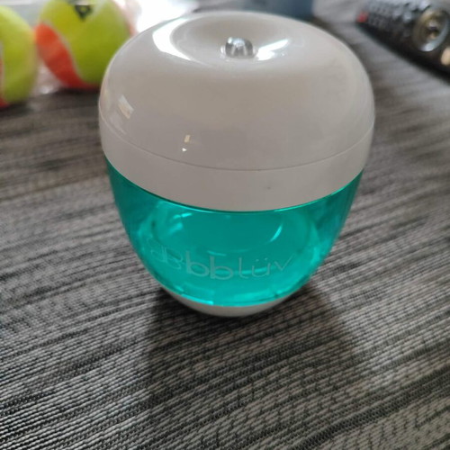 UV Sterilizer for Pacifiers and Bottles new