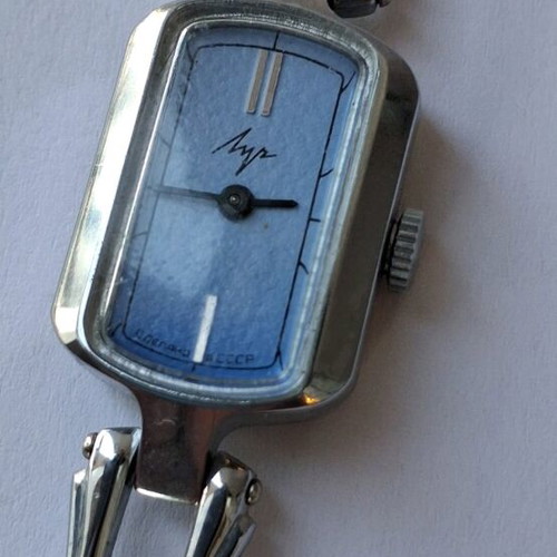 Luch mechanical wristwatch women's like new, turquoise and silver