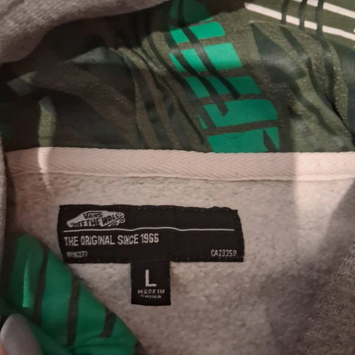 Vans jacket gray like new, size L
