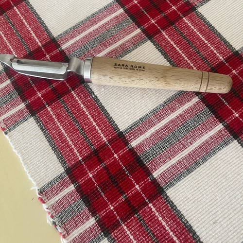 Zara Home Peeler like new