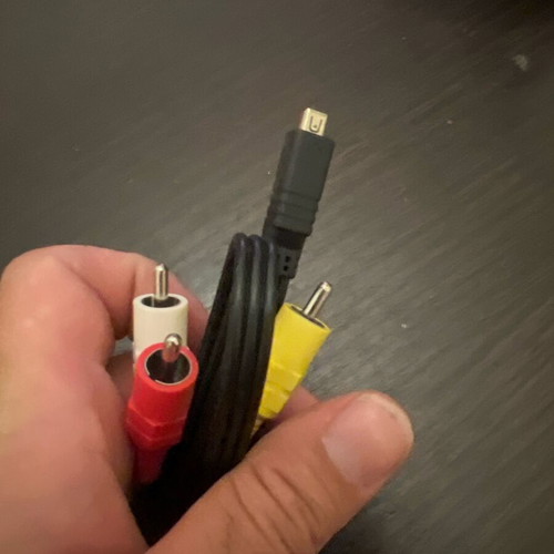 AV to USB Mini cable used, RCA to proprietary connector