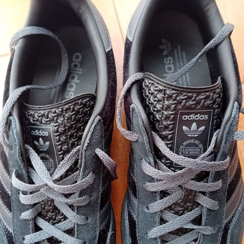Adidas Gazelle Indoor W shoes size 41 1/3 black like new
