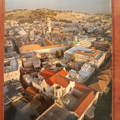 Dite tin Agia Gi used, 228 color photographs