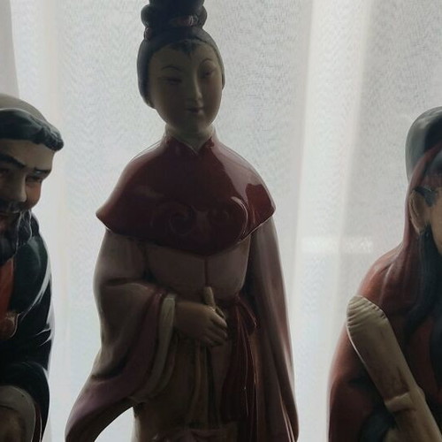 Chinese deity figurines used