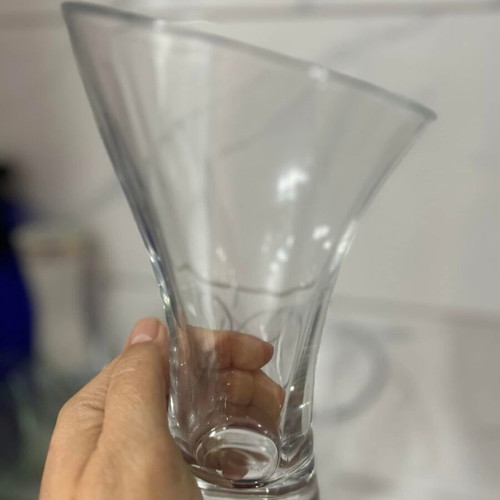 Glass vase new, Germany, 20 cm height