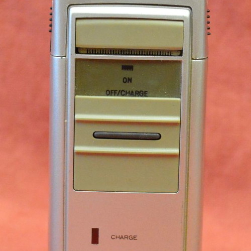 British HITCHIN electric shaver used, functional, 1960