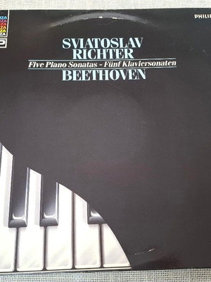 Beethoven Пет пиано сонати 2XLP като нов, класически
