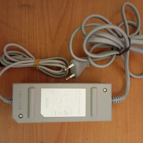 Wii power supply