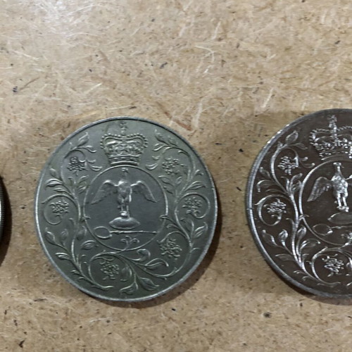 Silver Jubilee Queen Elizabeth II crown coins 1977, set of 3, used