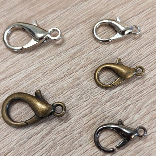 Metal parrot hook 1.5cm new, bronze, nickel, black nickel