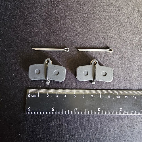 Brake pads for bicycle scooter disc brake