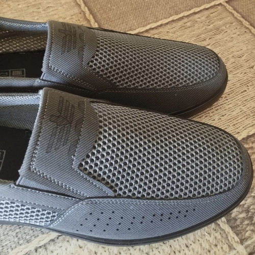 Men's breathable summer shoes size 42 like new, gray