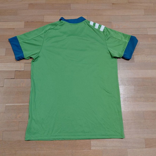 Seattle Sounders Adidas 2019 Football Shirt, like new, size L