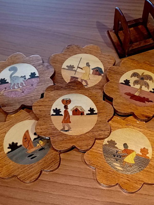 Coaster set handmade from Madagascar wood vintage, like new