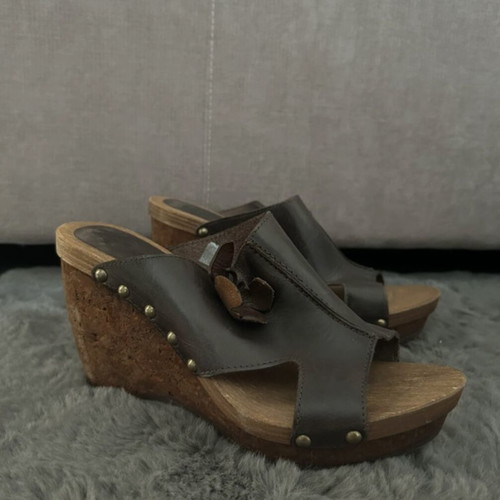 Clogs used, summer style with 3D butterfly, size 37, black and brown