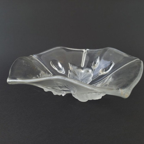 Vintage glass serving platter ortnerviera like new, embossed