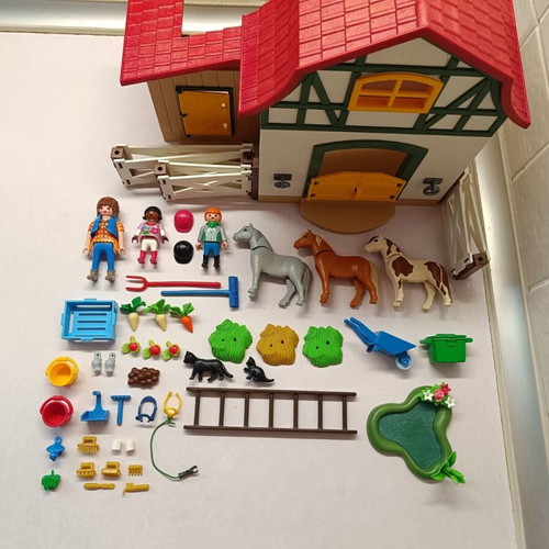 Playmobil Country Pony Club 6927 farm stable with animals used