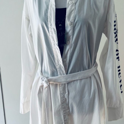 On Line long shirt white like new, size S