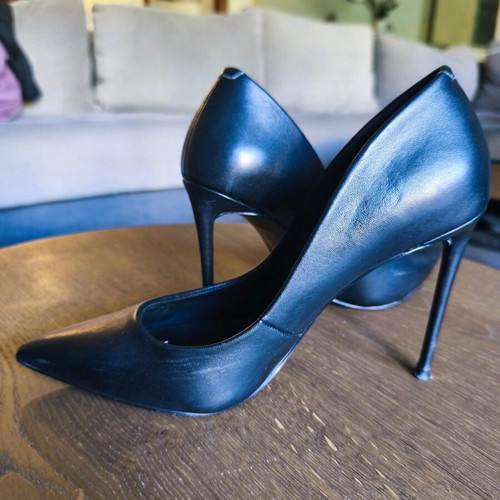 Steve Madden black heels size 41 like new