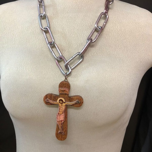 Industrial Blood-Splatter Paperclip Chain with Wooden Icon Crucifix Pendant new
