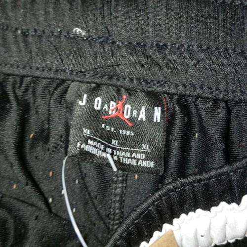 Jordan shorts Dri Fit new, size XL, black and white