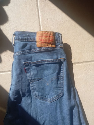 Levi's 505 τζιν σε ίσια γραμμή σε μπλε, W32L30