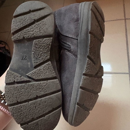 Cupcake Couture gray castor suede boots size 27 used with lining