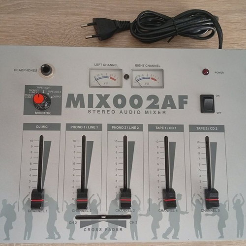Expelec Mix002AF stereo audio mixer