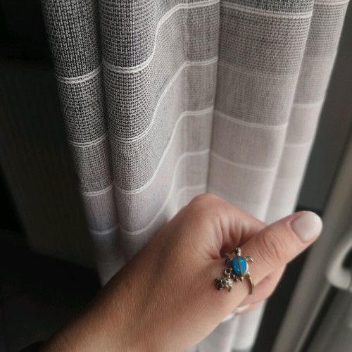 Ring No10 like new, silver color