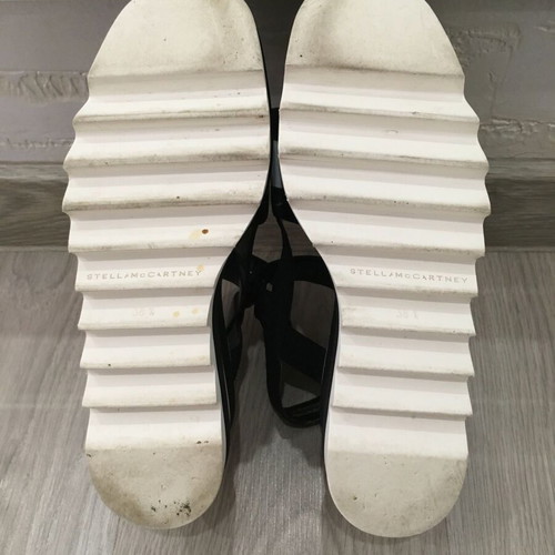Stella McCartney Elyse Sandals like new, size 39.5, black and white platform