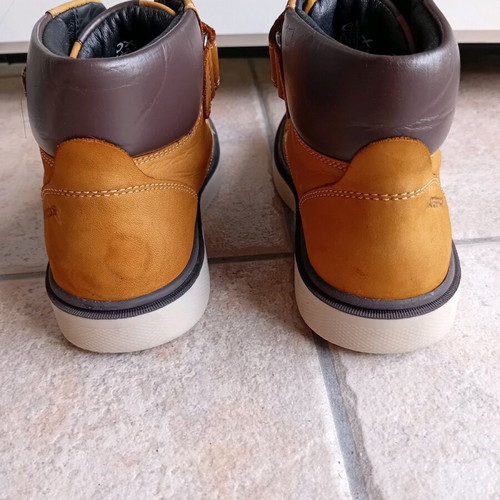 Geox kids boots size 31 like new, waterproof brown