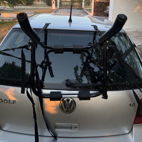 Bicycle rack for car like new, holds two bikes