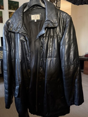 Armani Jeans vintage δερμάτινο μπουφάν 90s σε μαύρο, μέγεθος M