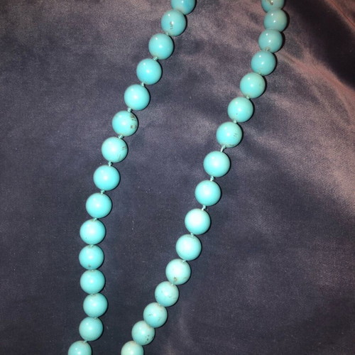 Necklace with turquoise stones new