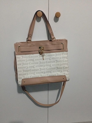 Juicy Couture τσάντα μεταχειρισμένη, σε καλή κατάσταση