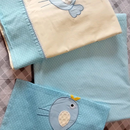 Das Baby Crib Sheet Set like new