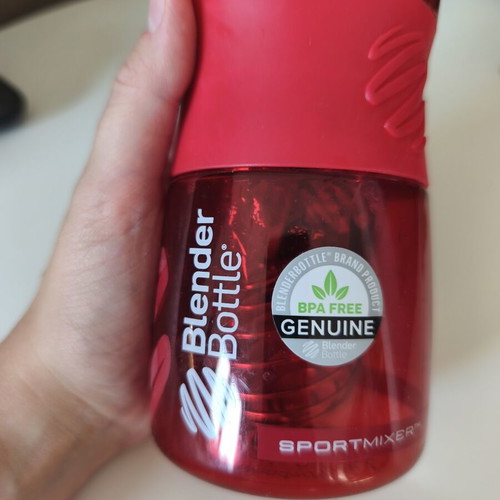 Blender Bottle Shaker 500ml with Stainless Steel BlenderBall new