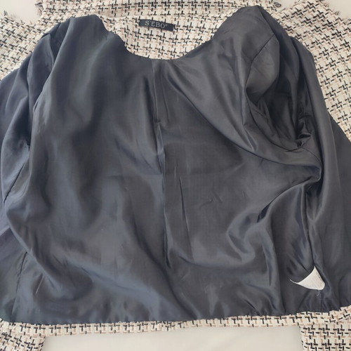 Women's short cotton jacket, black and beige pattern