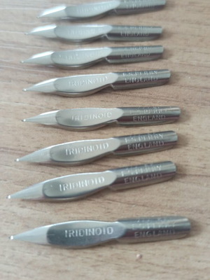 Vintage E.S. Perry 777 EF Iridinoid dip pen nibs, pack of 8, new