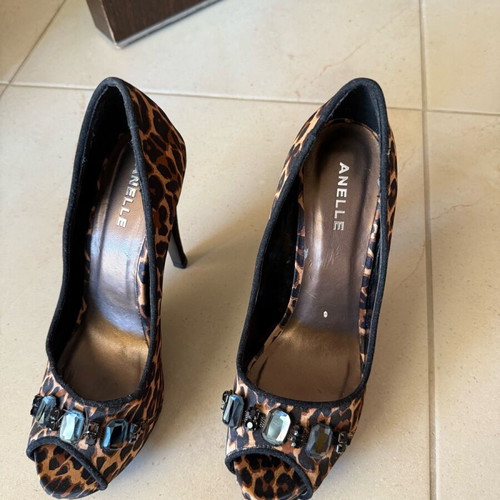 Anelle women's shoes size 38 new, brown