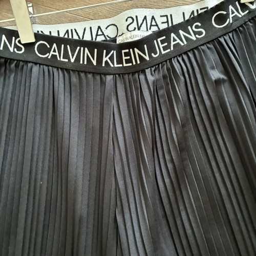 Calvin Klein pleated palazzo pants like new, size S-M, black and blue