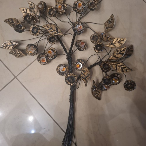 Metal Handmade Wall Decor Tree of Life like new, bronze and gold