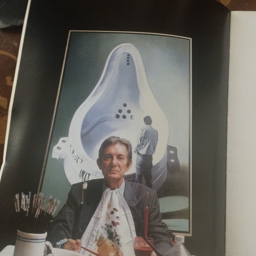 Skoulakis Art Book like new, tribute to Greek painter and cartoonist Dimos Sakoulakis