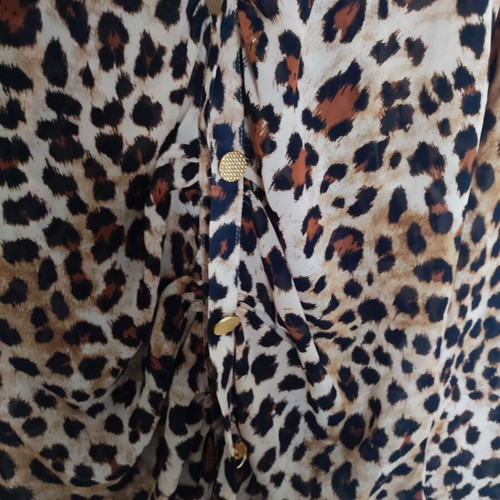 Zara leopard animal print shirt new, size XS