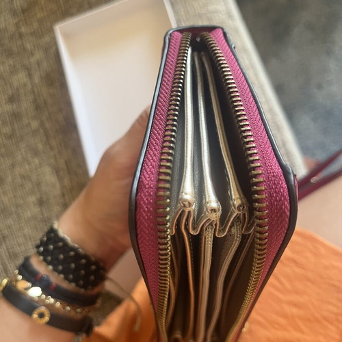 Guess wallet new with tags, pink and purple
